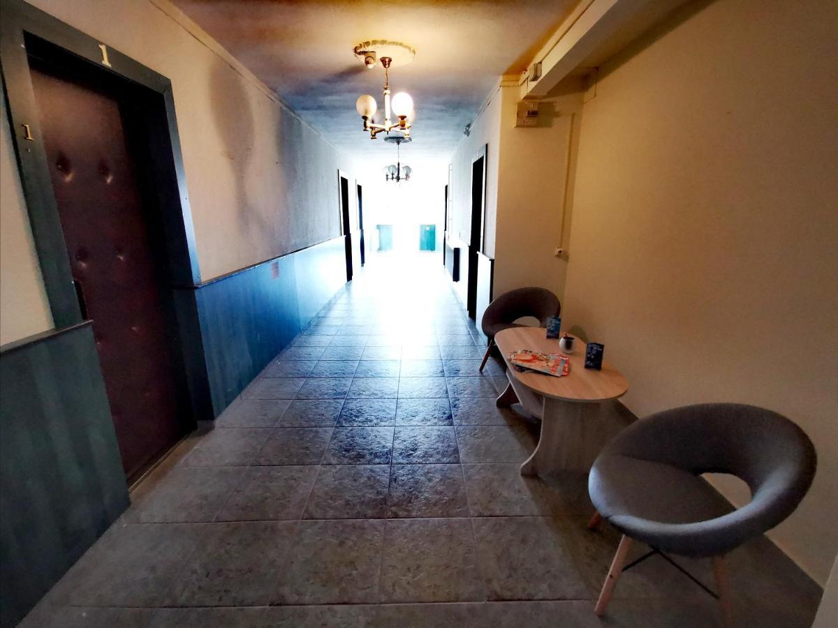 Komplex -Rendezvenytermek-Panzio-Apartman-Irodak- Матесалька Екстер'єр фото